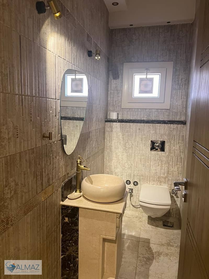 17 WhatsApp Image 2025-11-02 at 11.15. 04 AM. jpeg