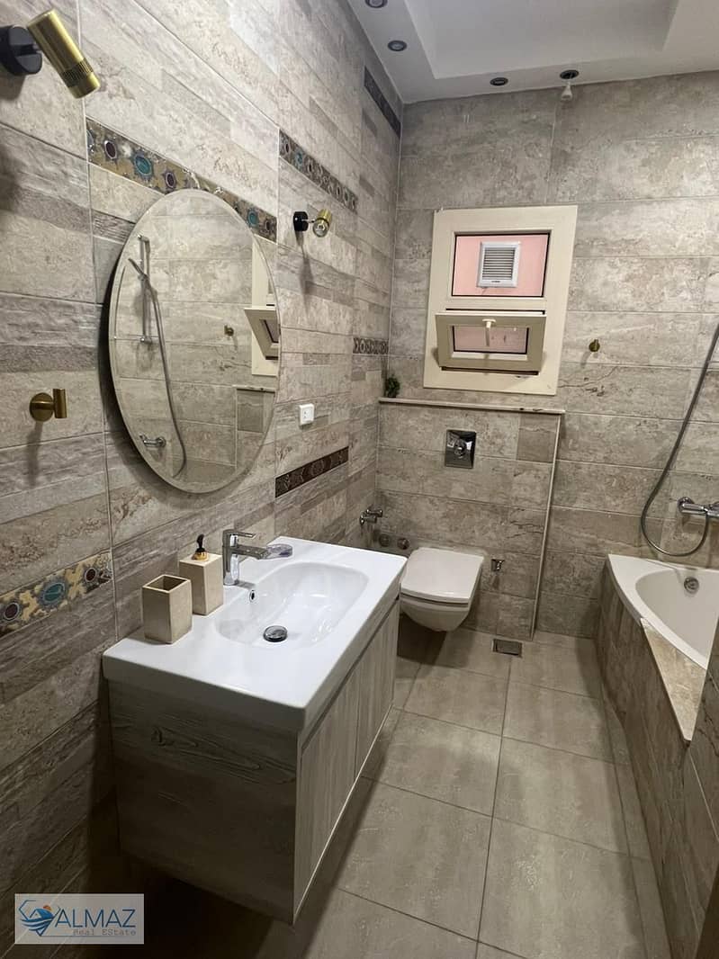 25 WhatsApp Image 2025-11-02 at 11.15. 41 AM. jpeg