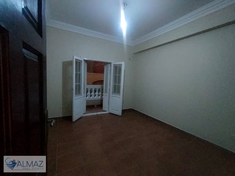 4 WhatsApp Image 2025-11-11 at 1.10. 49 PM (2). jpeg