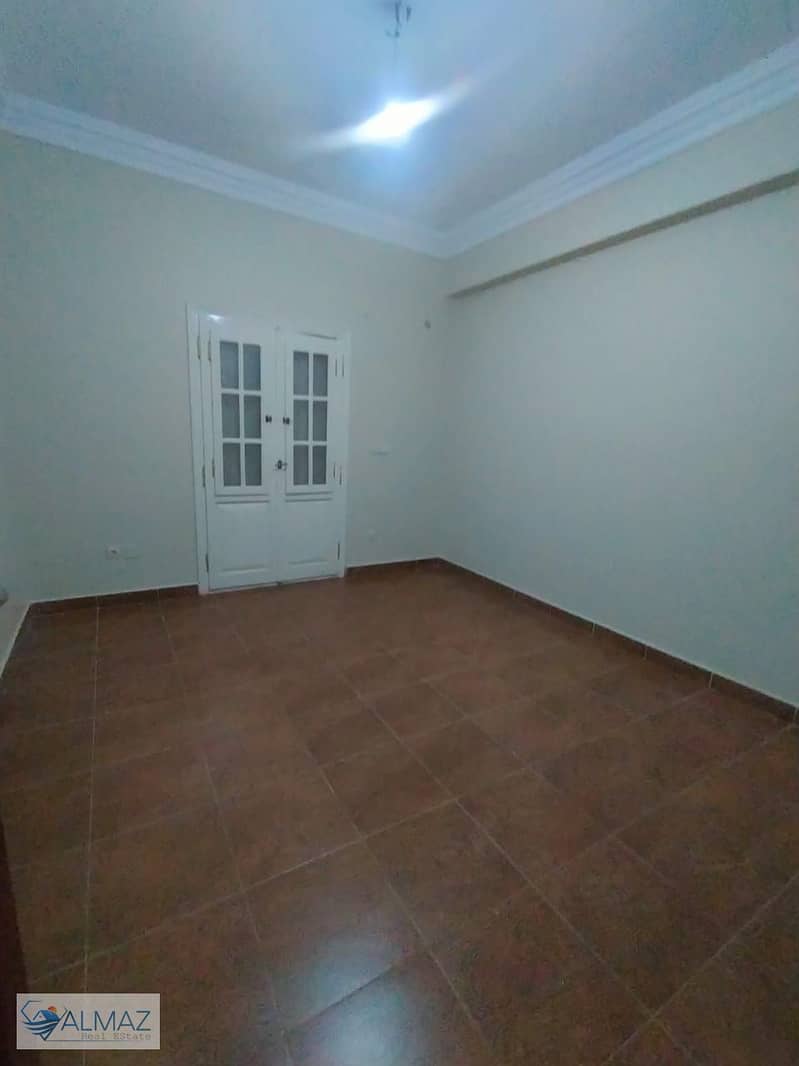 8 WhatsApp Image 2025-11-11 at 1.10. 51 PM (2). jpeg