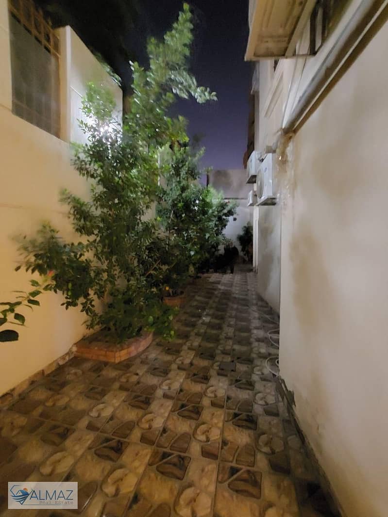 47 WhatsApp Image 2025-11-05 at 12.17. 34 PM. jpeg