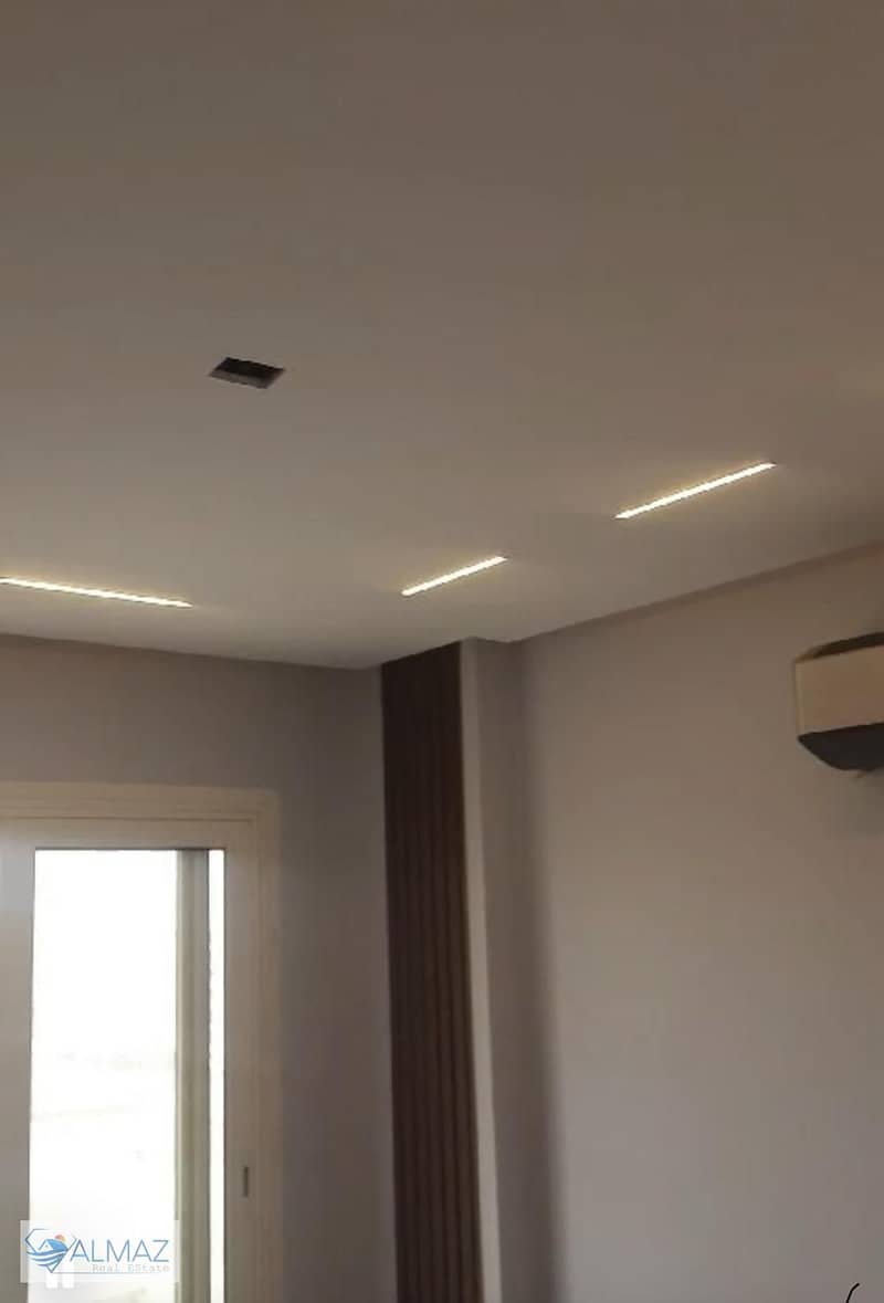 10 WhatsApp Image 2025-11-05 at 4.20. 35 PM (2). jpeg