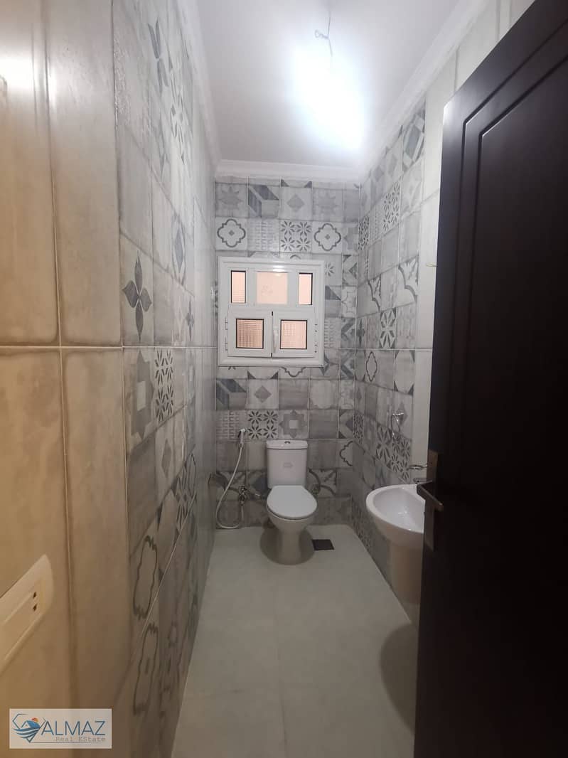 16 WhatsApp Image 2025-11-06 at 11.15. 25 AM (1). jpeg