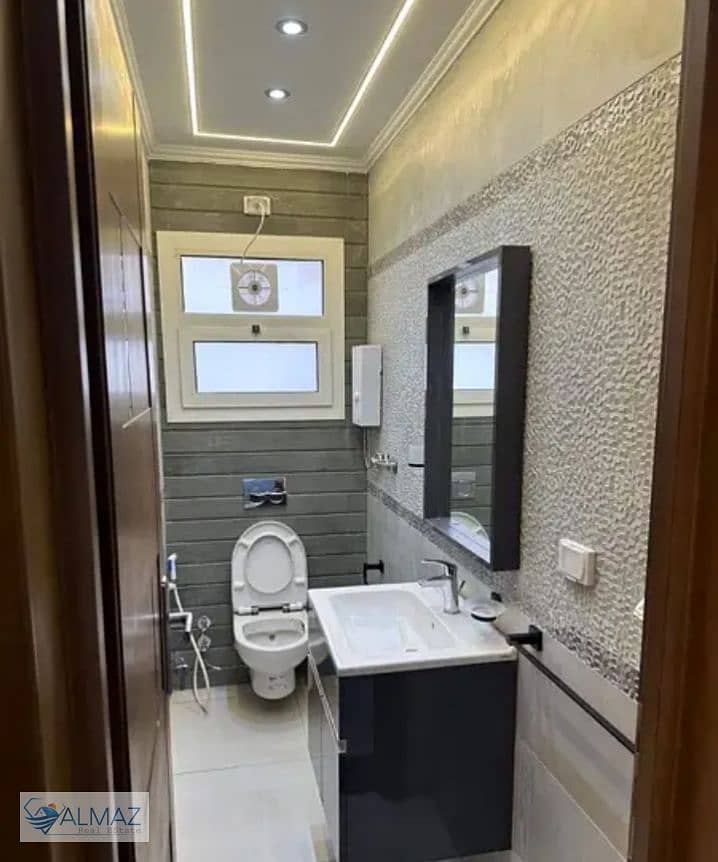 6 WhatsApp Image 2025-11-06 at 10.38. 22 AM. jpeg