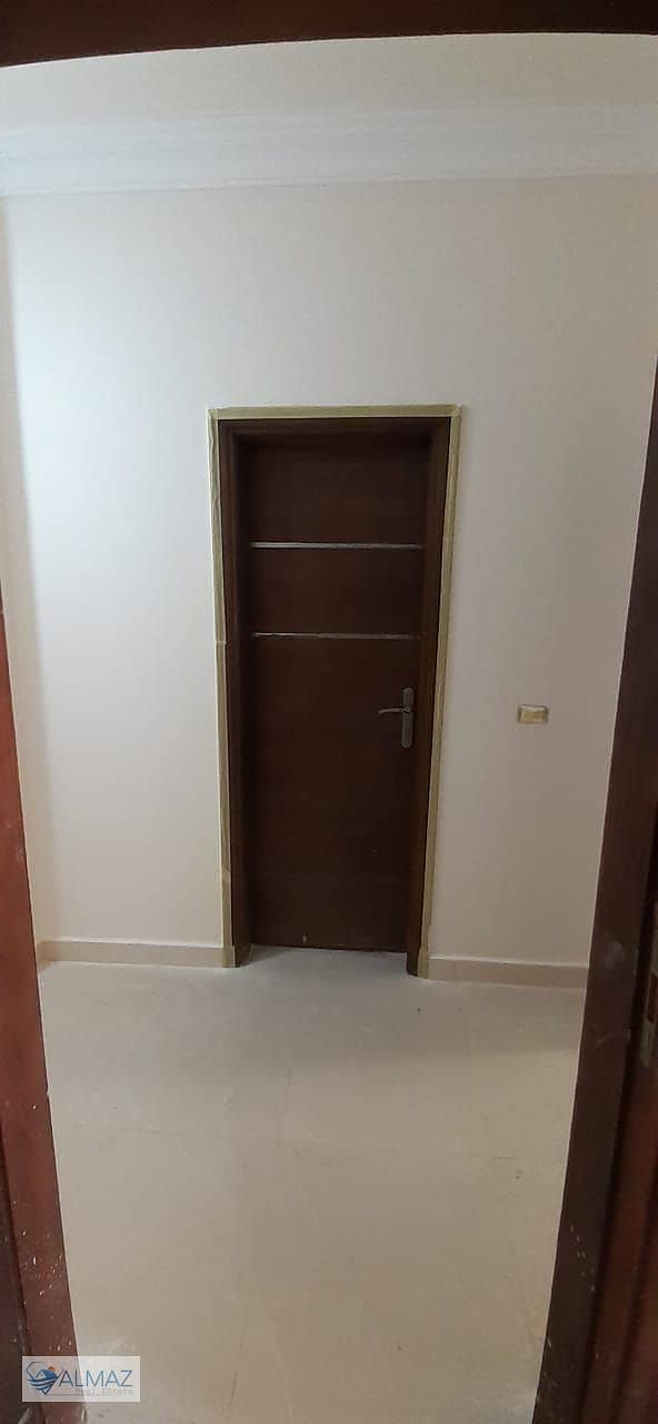 5 WhatsApp Image 2025-11-05 at 4.45. 15 PM. jpeg