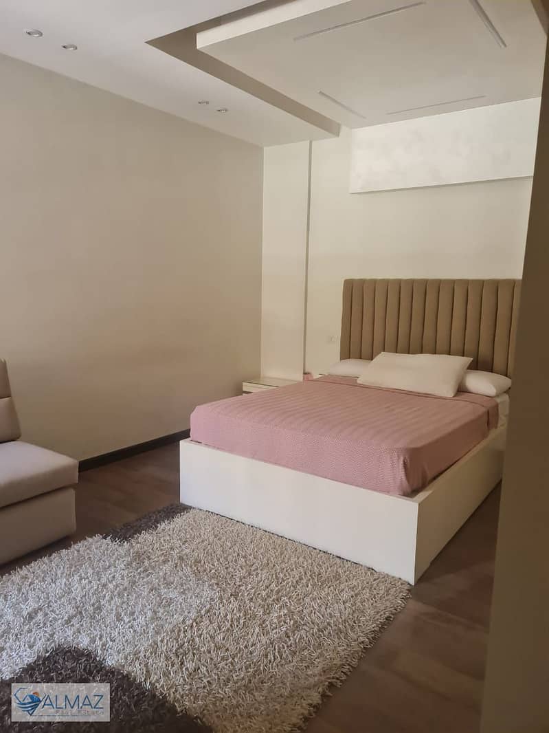 12 WhatsApp Image 2025-11-09 at 4.18. 35 PM. jpeg