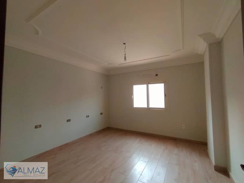 2 WhatsApp Image 2025-11-11 at 1.18. 42 PM (1). jpeg