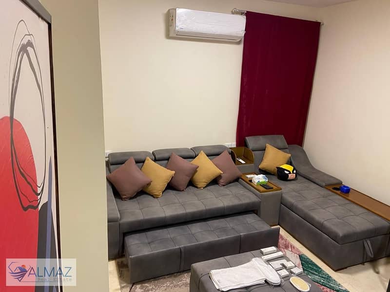 3 WhatsApp Image 2025-11-10 at 12.56. 19 PM. jpeg