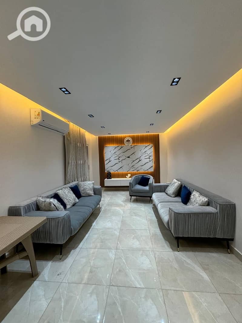 3 4e57f849-65bb-4875-b3aa-81a6efc5460e. jpg