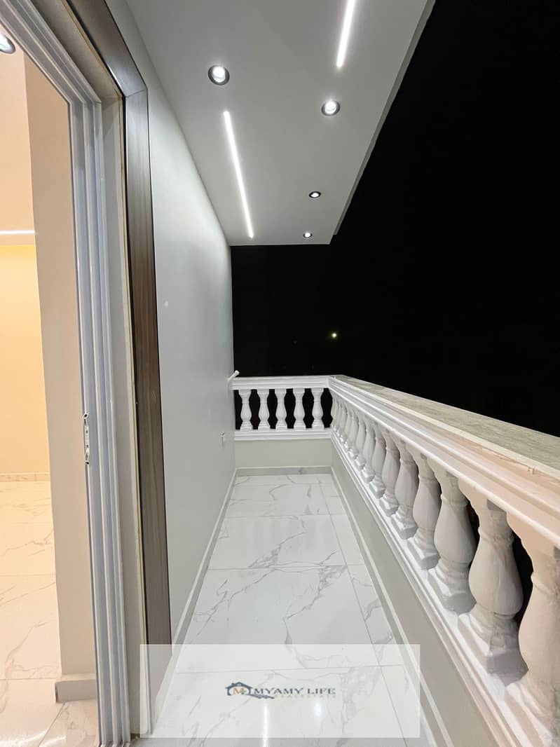 10 WhatsApp Image 2025-11-16 at 16.27. 38_c9515ac0. jpg