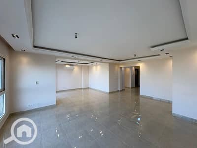 4 Bedroom Apartment for Sale in Madinaty, Cairo - WhatsApp Image 2025-10-25 at 10.49. 55 PM (2). jpeg