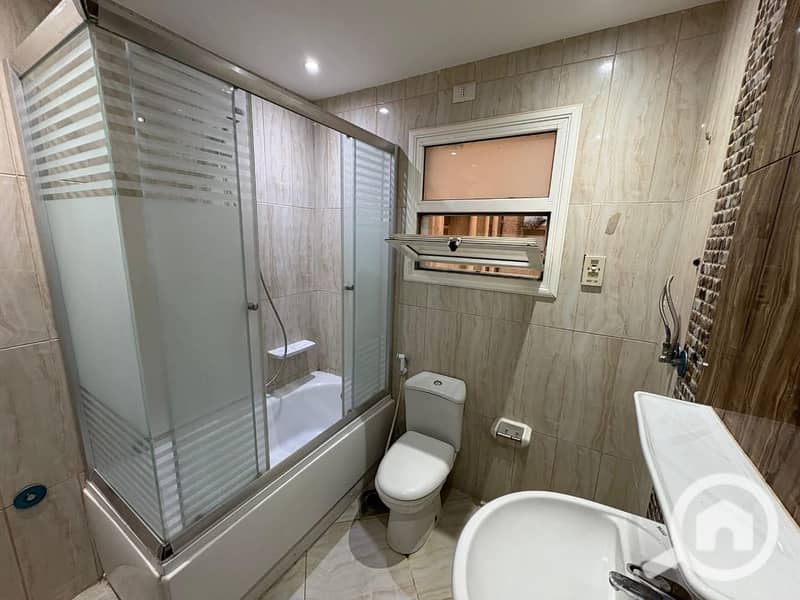 8 WhatsApp Image 2025-10-25 at 10.49. 55 PM (1). jpeg