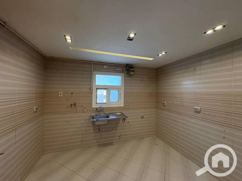 12 WhatsApp Image 2025-10-25 at 10.49. 56 PM (2). jpeg