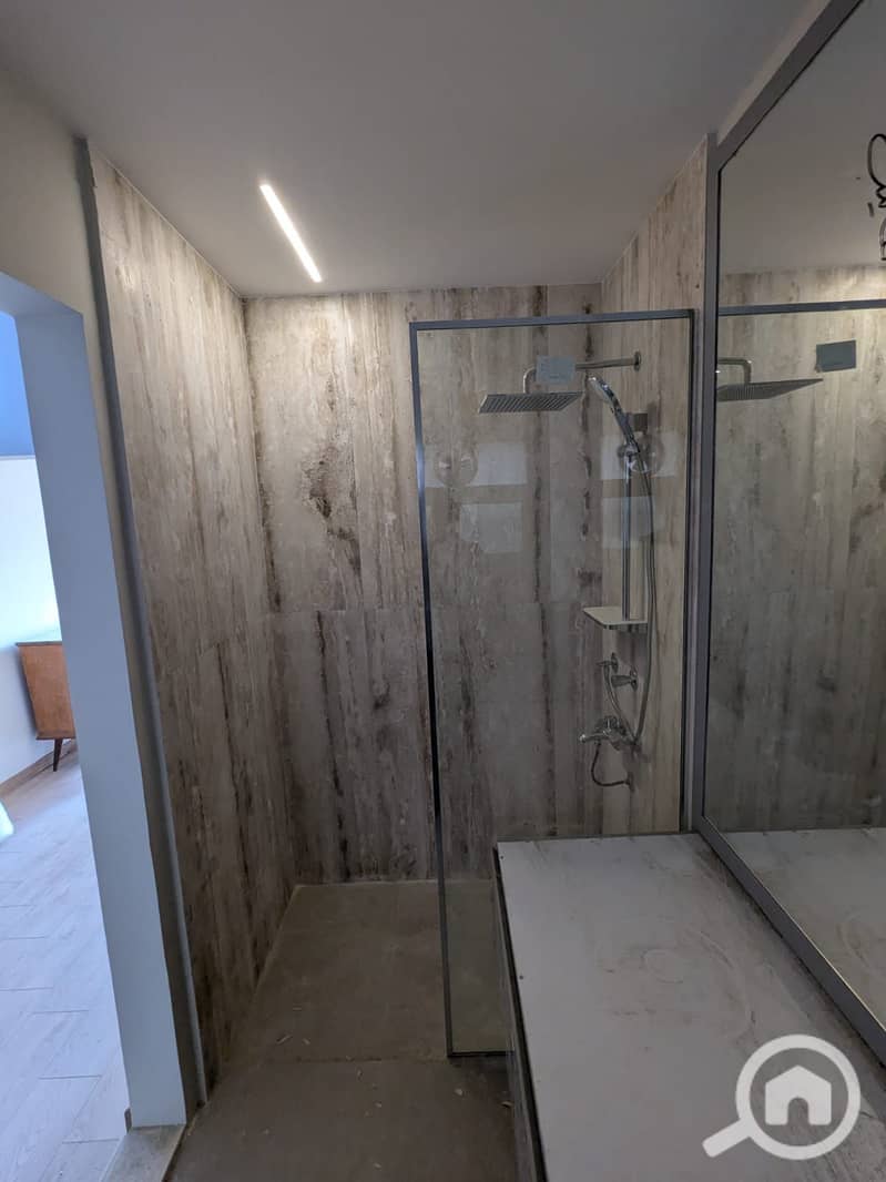 18 WhatsApp Image 2025-11-18 at 11.04. 01 AM (2). jpeg