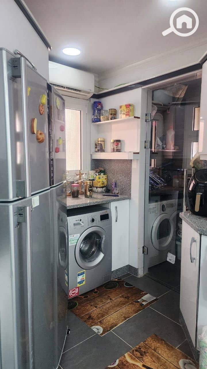 14 2b4f2b07-9782-4c04-a221-70759ad24934. jpeg