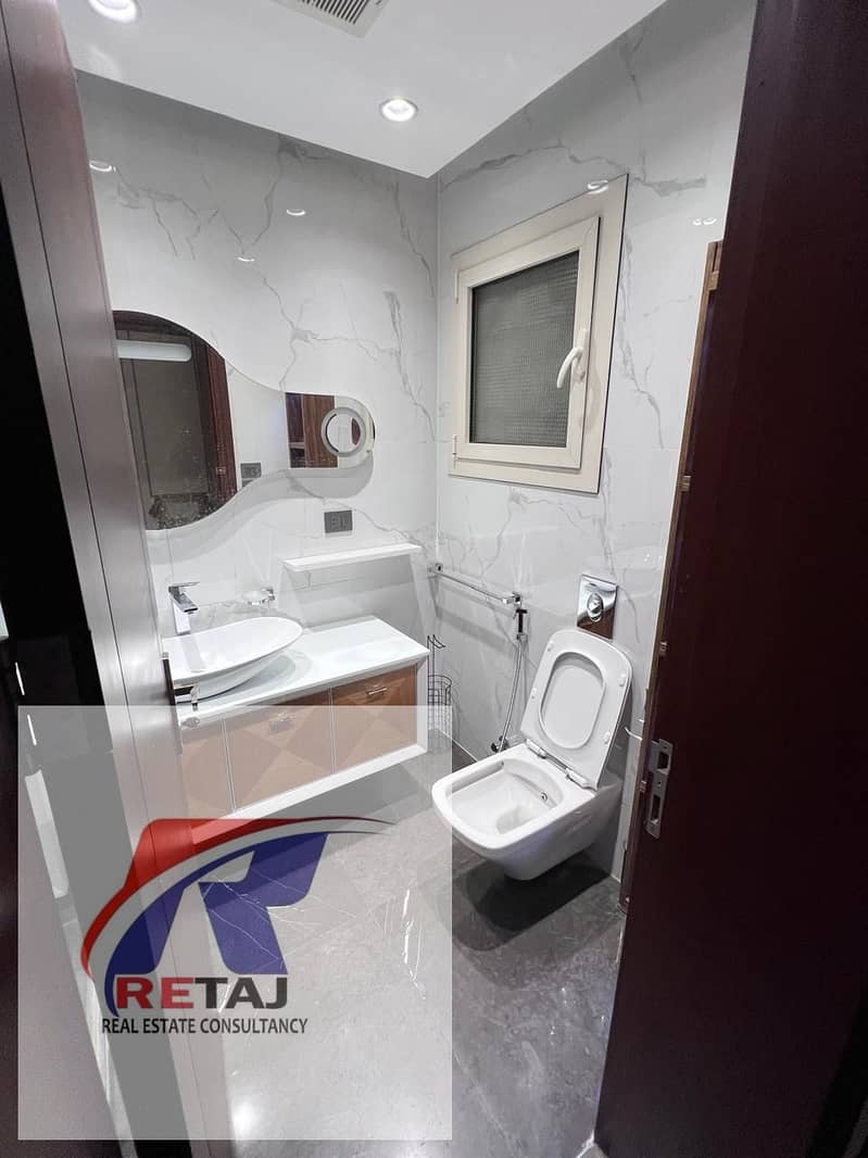 6 WhatsApp Image 2025-11-18 at 2.19. 33 AM (4). jpeg