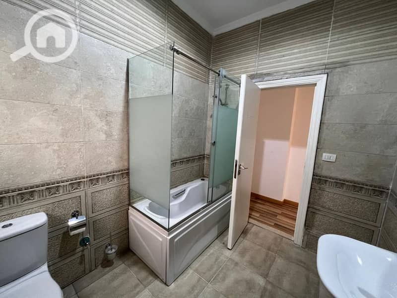 16 WhatsApp Image 2025-11-16 at 10.41. 32 PM. jpeg