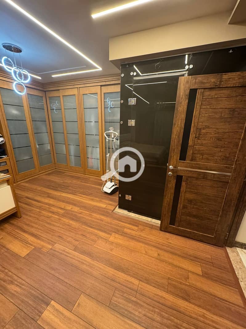 11 WhatsApp Image 2025-11-18 at 11.36. 44. jpeg