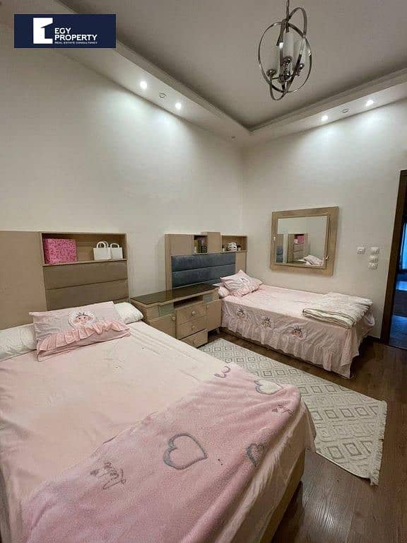 7 _files_9447543f-cbb5-472d-b556-d66b93990921. jpeg