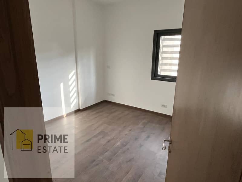 11 WhatsApp Image 2025-11-18 at 11.14. 50 AM. jpeg