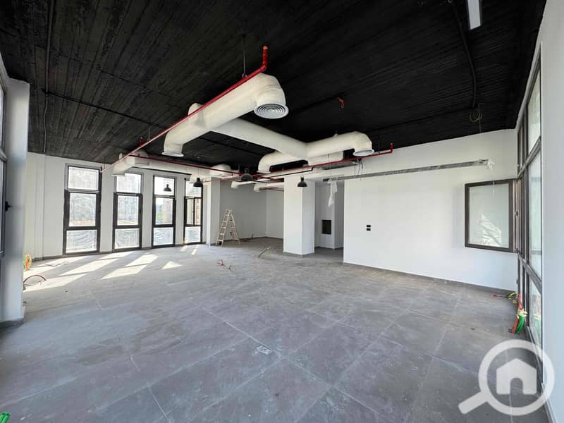 6 d3539361-6db4-4a3a-82a1-33c1d052a9e8. jpg