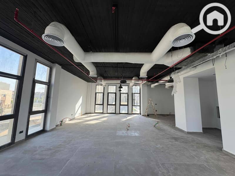 9 6c2a098d-ec47-4217-9a0b-97fd8e21a0fe. jpg