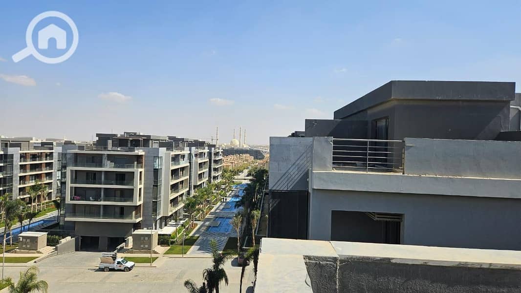 8 c6ebb285-ac9f-4a60-bd96-03cd110b457a. jpg