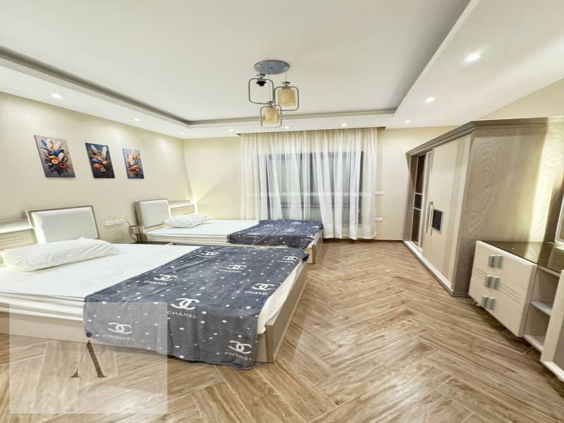 12 WhatsApp Image 2025-10-21 at 4.39. 17 PM (2). jpeg