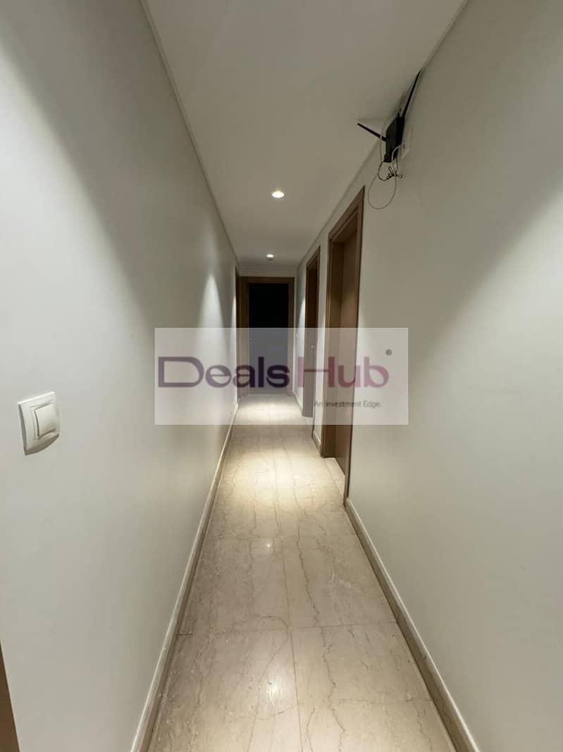 7 cd4c630a-f38d-48ca-934c-0fb15826239f. jpg