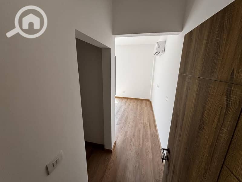 8 WhatsApp Image 2025-11-18 at 2.21. 09 PM. jpeg