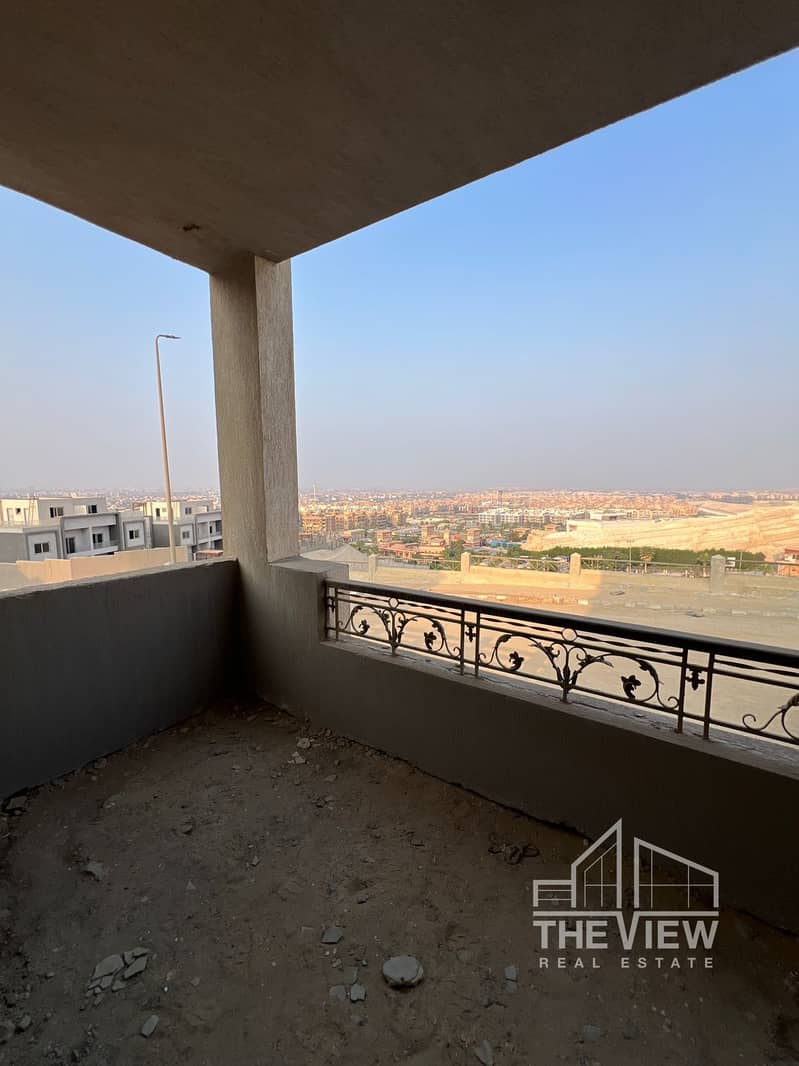 5 WhatsApp Image 2025-11-18 at 11.28. 45_6239519a. jpg