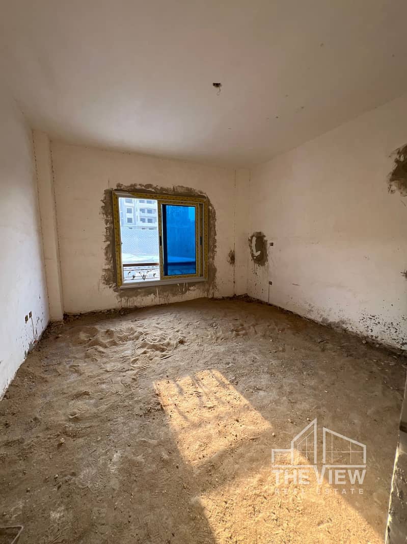 6 WhatsApp Image 2025-11-18 at 11.28. 44_ecee8d4a. jpg