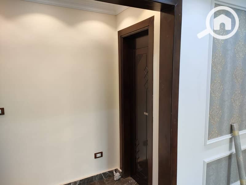 7 WhatsApp Image 2025-11-18 at 11.43. 36 AM. jpeg