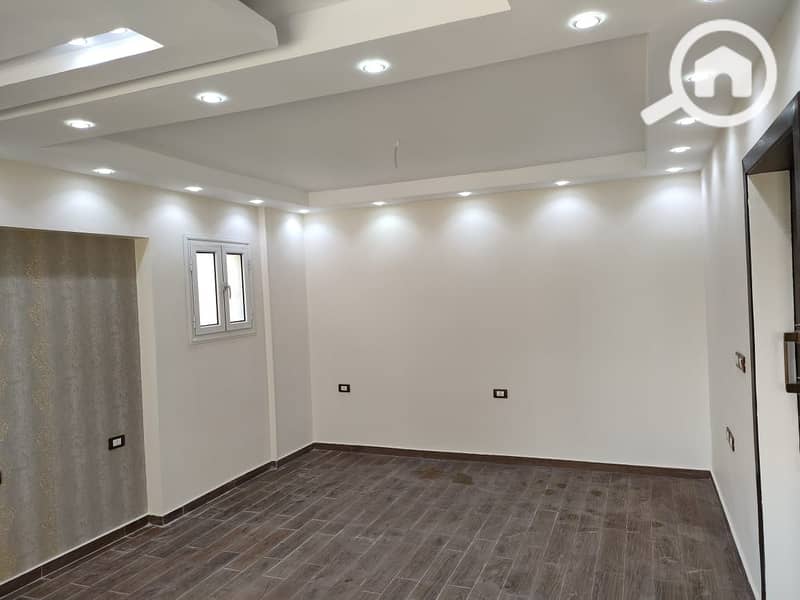 10 WhatsApp Image 2025-11-18 at 11.43. 33 AM. jpeg