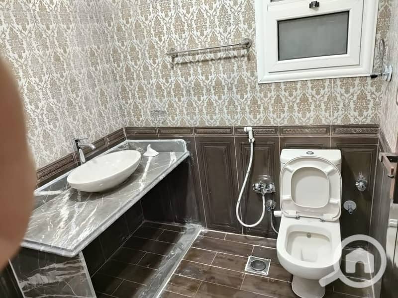 12 WhatsApp Image 2025-11-18 at 11.43. 27 AM. jpeg