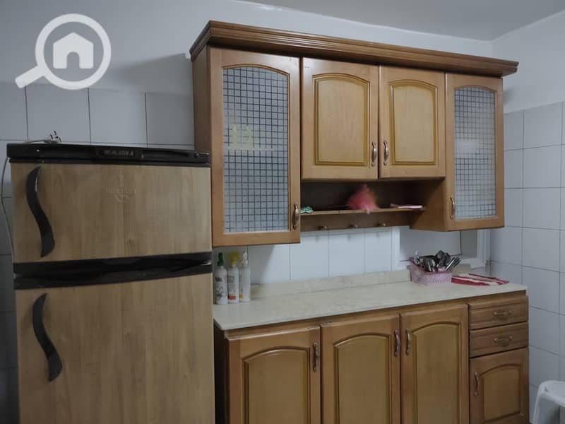 13 b8a63b48-ce39-4715-8d3a-dfcb63fe256d. jpeg