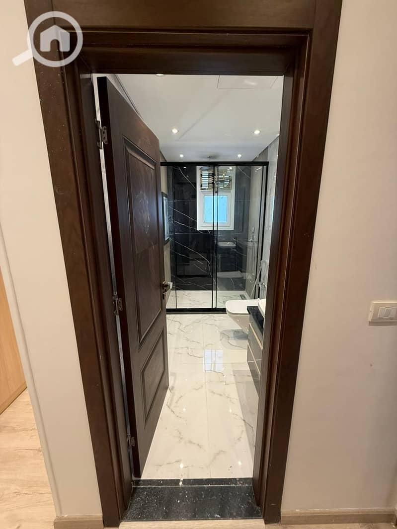 8 WhatsApp Image 2025-11-18 at 11.49. 46 AM (3). jpeg