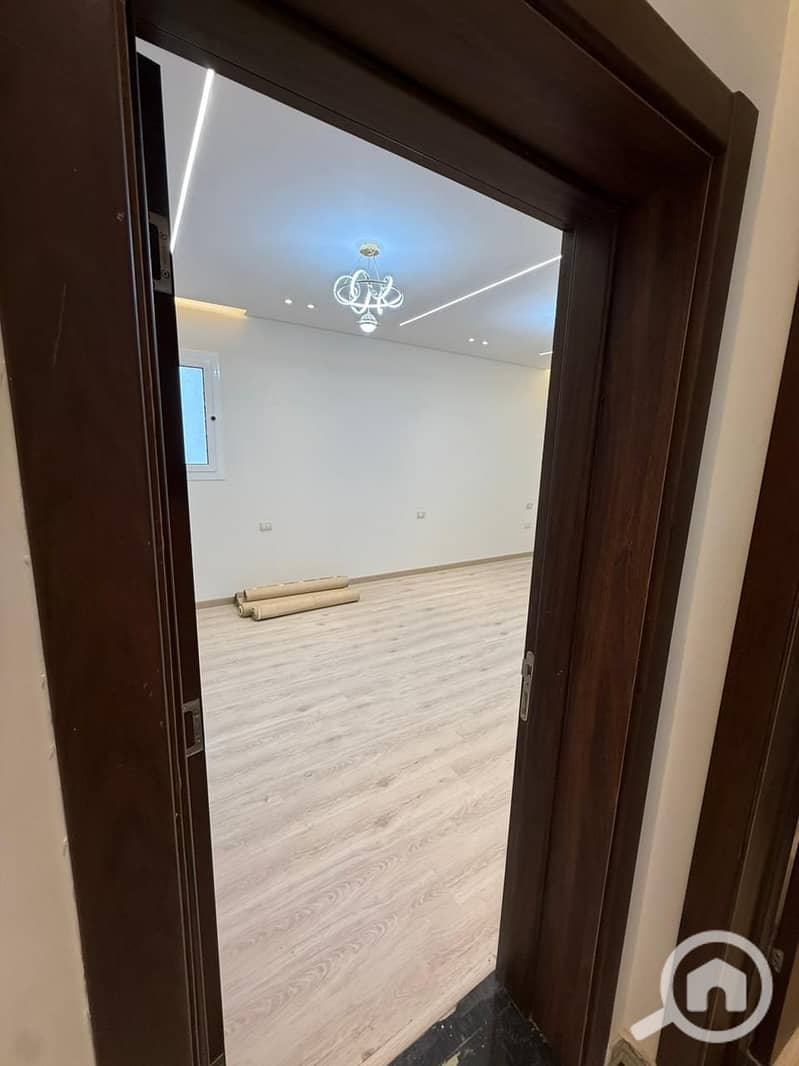 9 WhatsApp Image 2025-11-18 at 11.49. 46 AM (2). jpeg