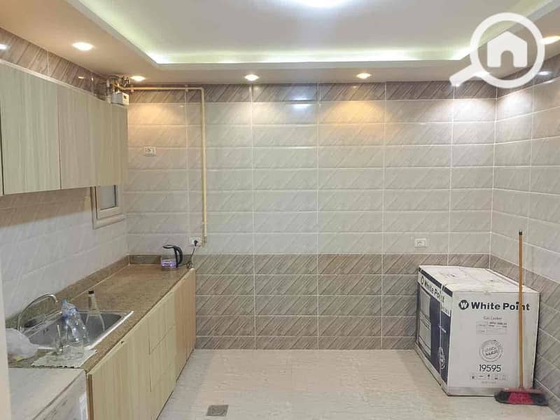 4 1ee17fe3-6133-4596-a5be-5ce8610f120c. jpg