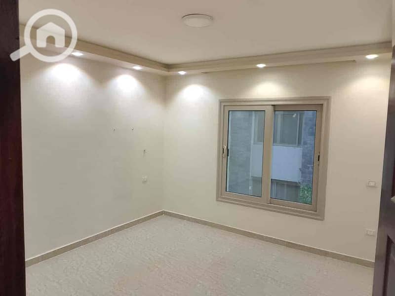 10 343fbd6b-c1d9-43ae-99e8-ab4ba28e6d2b. jpg