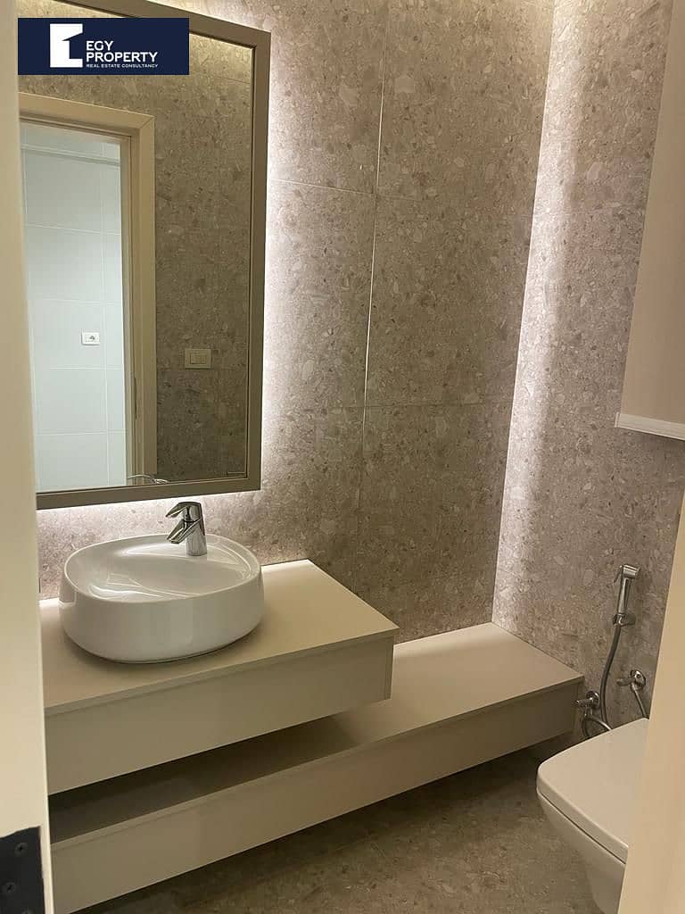 5 _files_b588f597-057b-4b74-924f-b310d02b30ac. jpeg