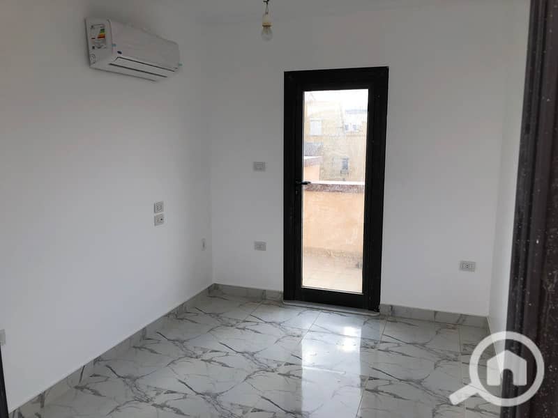 12 WhatsApp Image 2025-11-17 at 2.29. 15 PM (1). jpeg