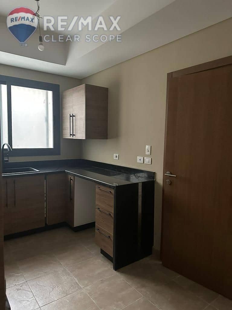 7 c547a99d-ece7-452b-a5f3-83b249515797. jpg