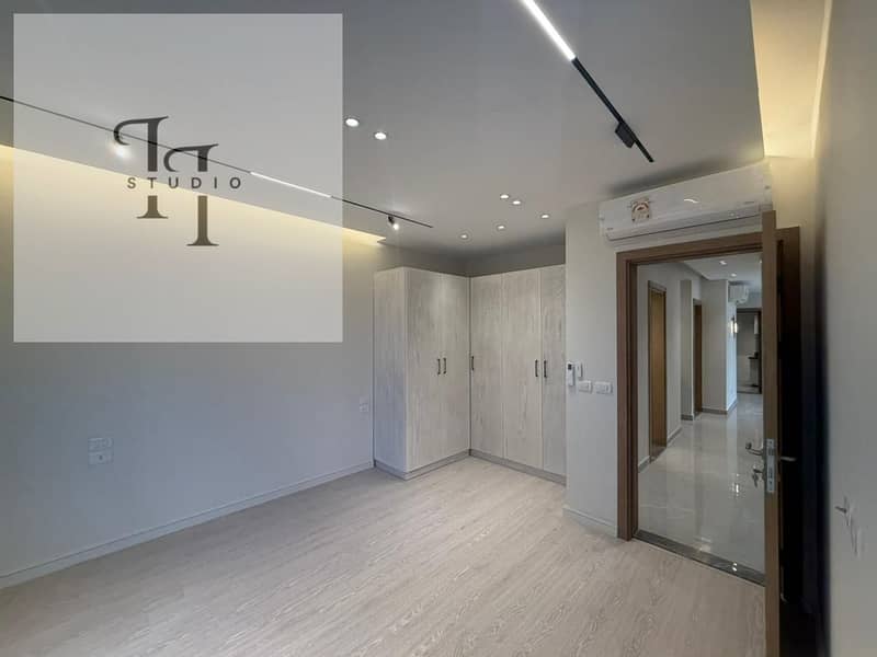 4 WhatsApp Image 2025-11-17 at 5.05. 50 PM (1). jpeg