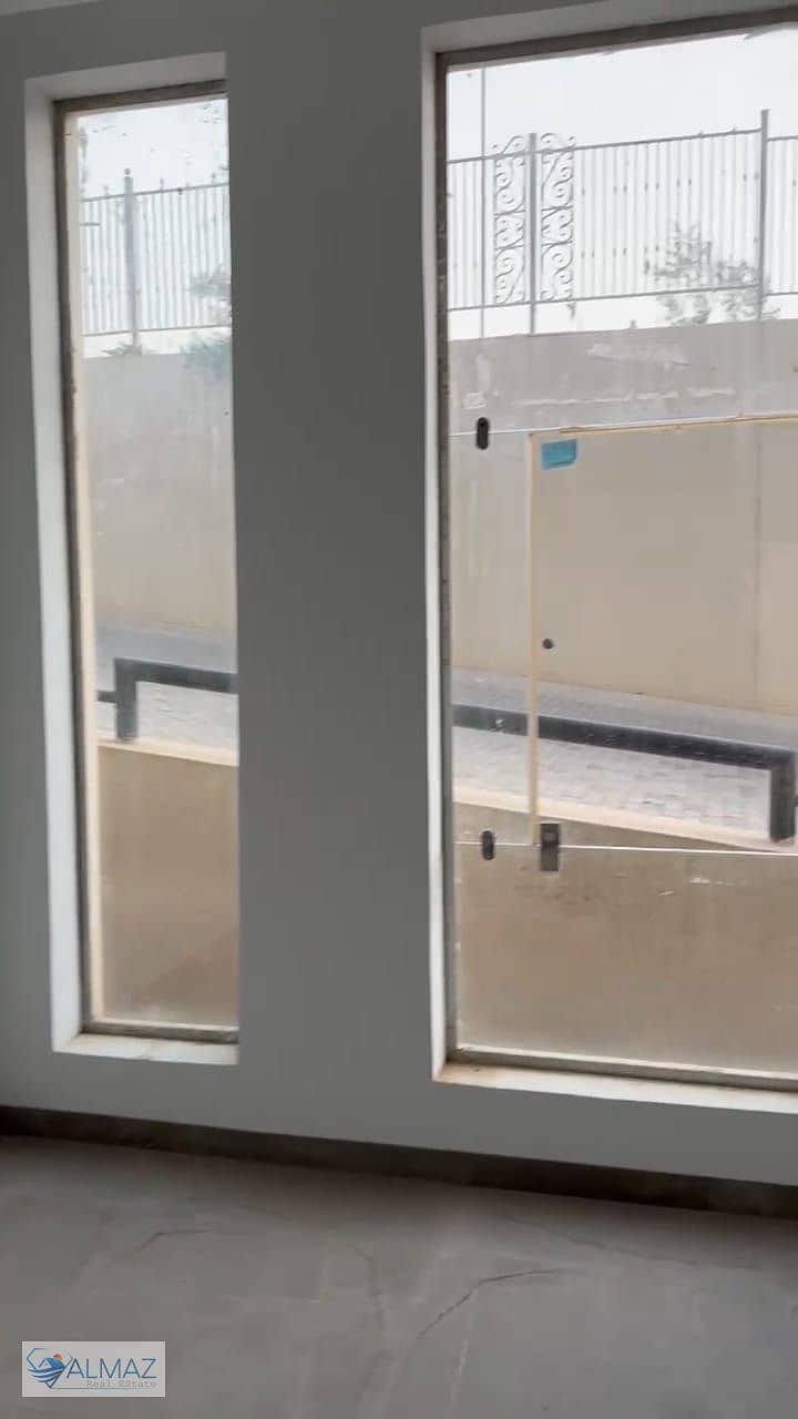 4 WhatsApp Image 2025-11-18 at 12.37. 36 PM. jpeg