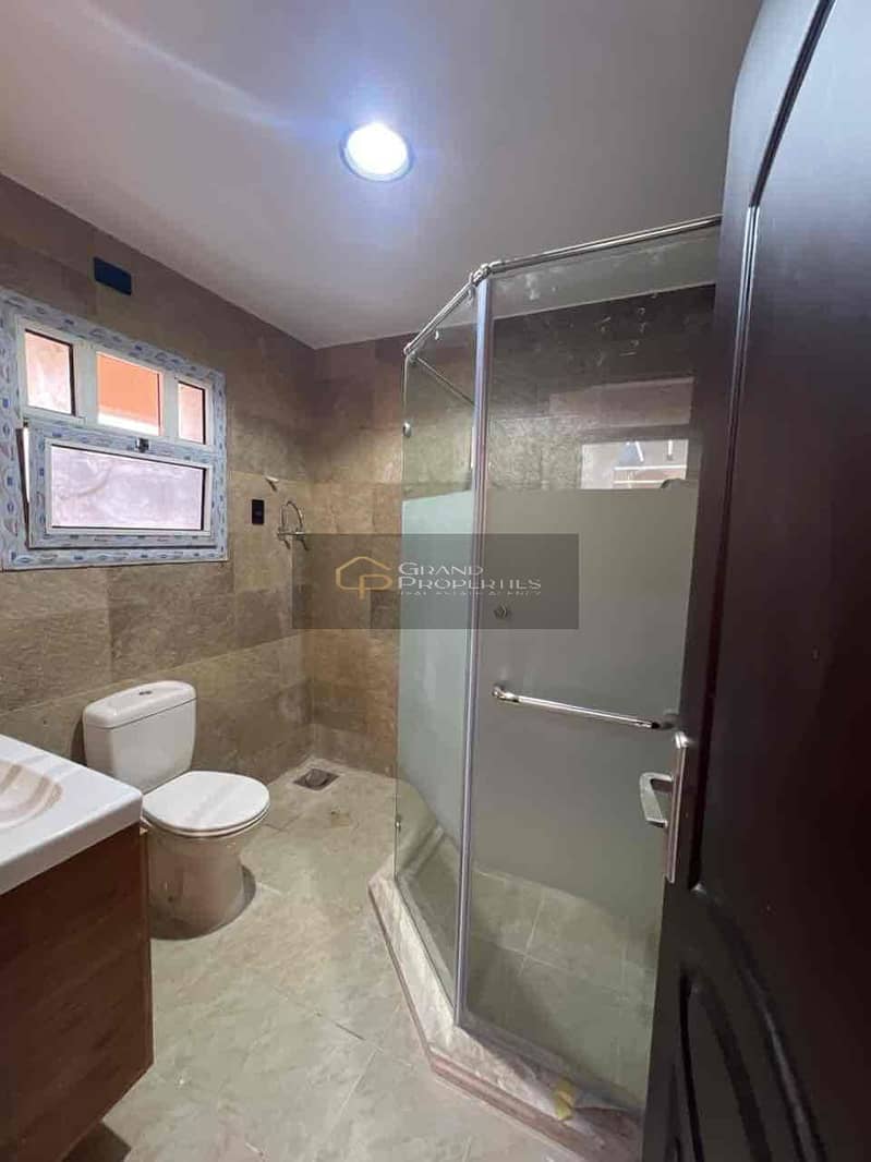 15 13ddac57-55d1-45ed-8a0c-2b641b13043a. jpg