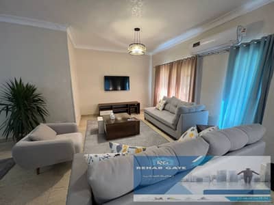 فیلا 3 غرف نوم للايجار في القاهرة الجديدة، القاهرة - 6ad6edc5-280c-4603-885f-edd25549236e. jpg