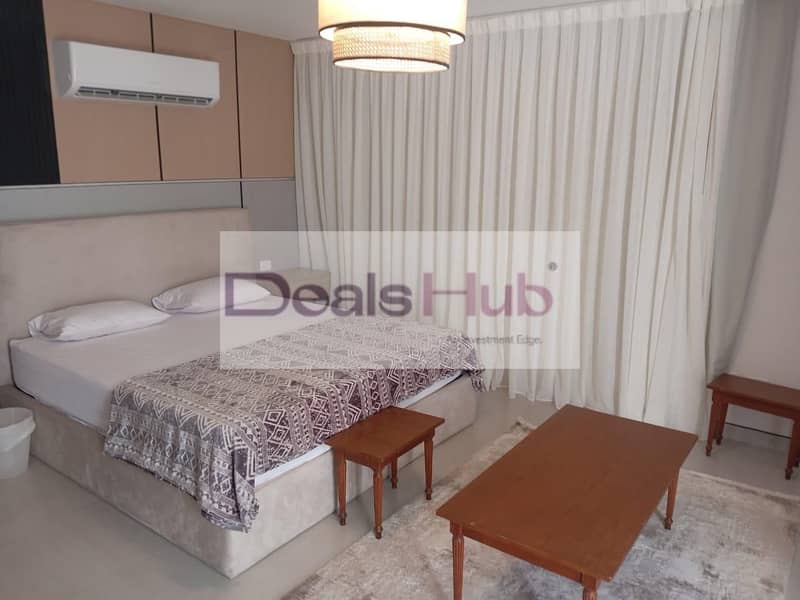 17 04fdec87-a1a1-489a-a5d8-920a8c93f392. jpg