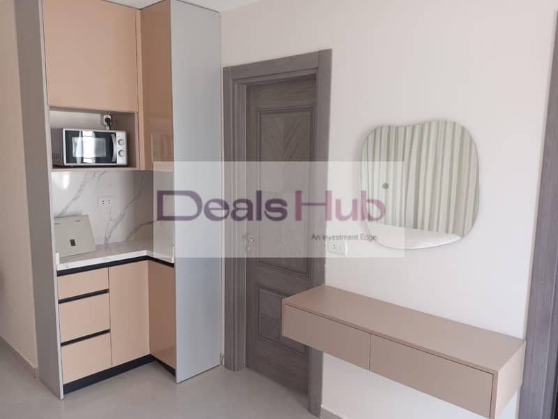 21 8153b213-57c3-4eb9-a44b-134566ea92a8. jpg