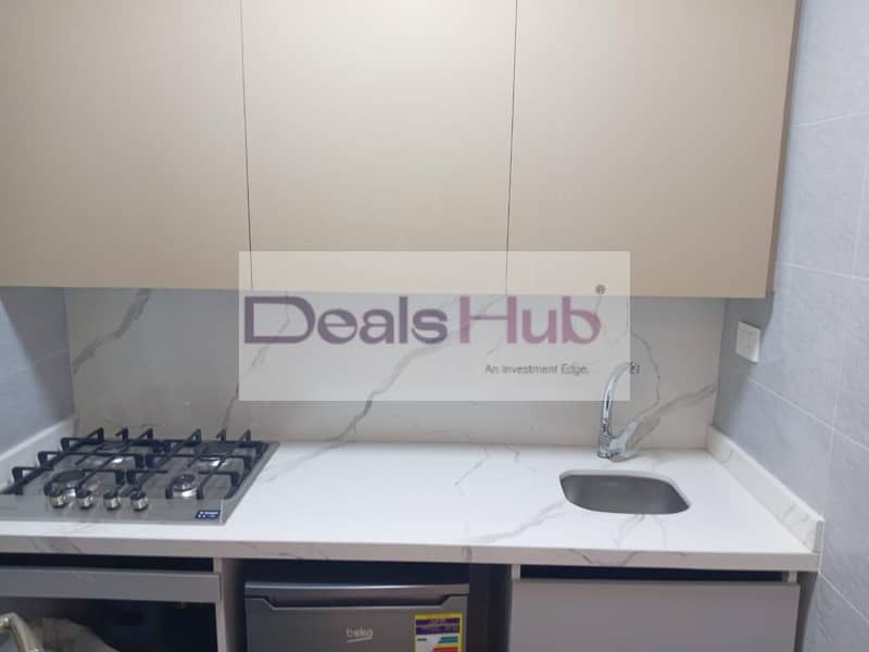 23 d1189bac-d8e2-4661-83c1-f7501b7cdb1e. jpg